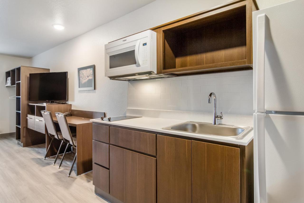 Woodspring Suites Detroit Sterling Heights Ngoại thất bức ảnh