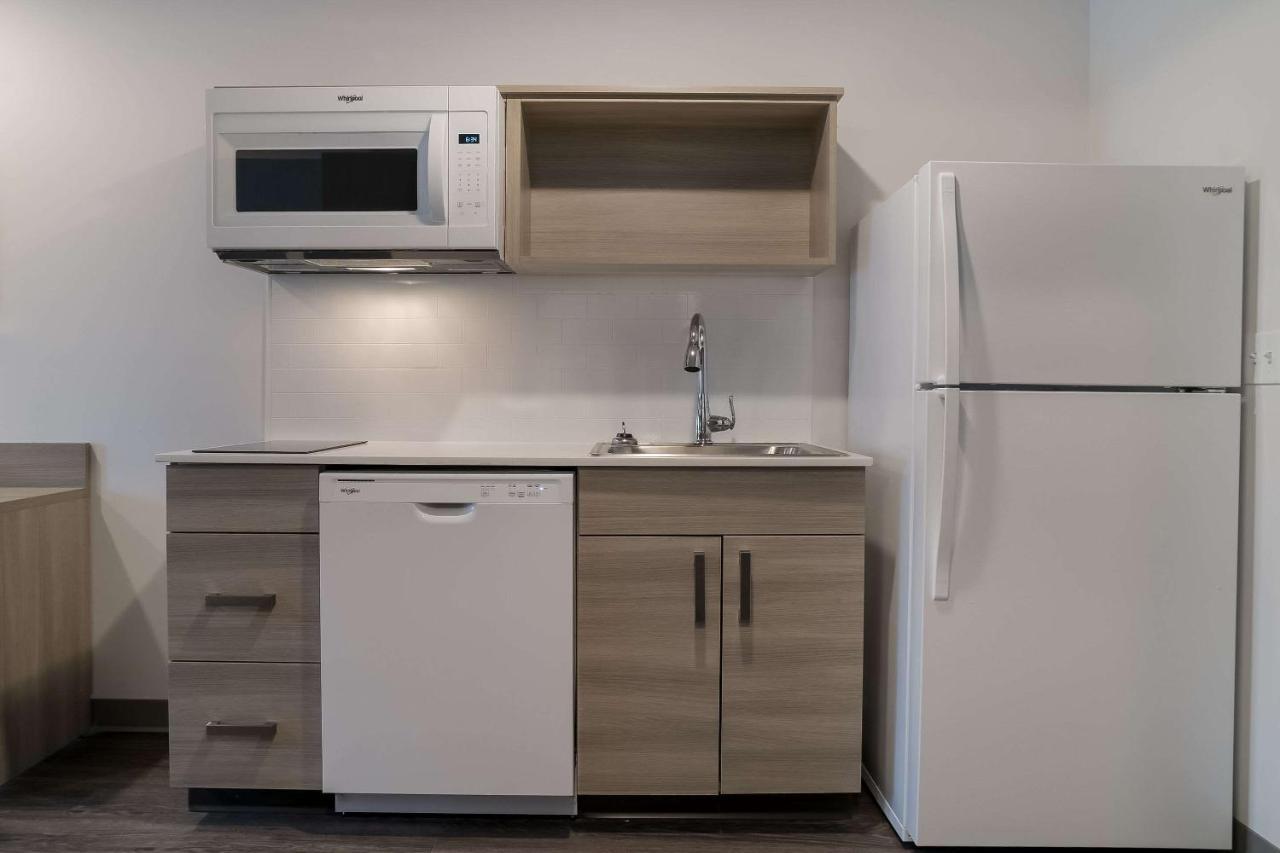 Woodspring Suites Detroit Sterling Heights Ngoại thất bức ảnh